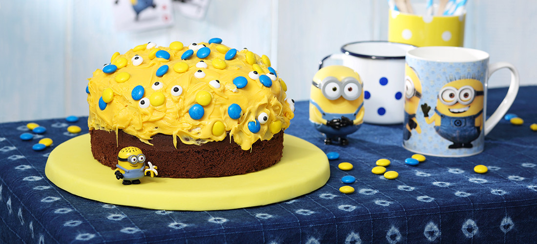 Minions Geschenke
 Minions Kuchen mit Bananen mit Gewinnspiel Ernsting s