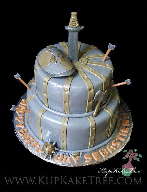 Mittelalter Geschenke
 Me val Themed birthday cake