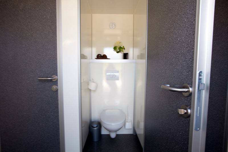 Mobile Dusche
 Mobile Dusche Mieten toilettenwagen Xlplus Miettoiletten