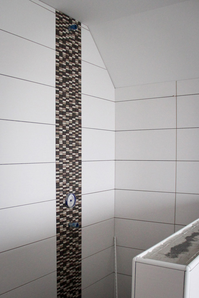 Mosaik Fliesen Bad
 Impressionen vom Bau 26 Fliesen Mosaik und Badewanne