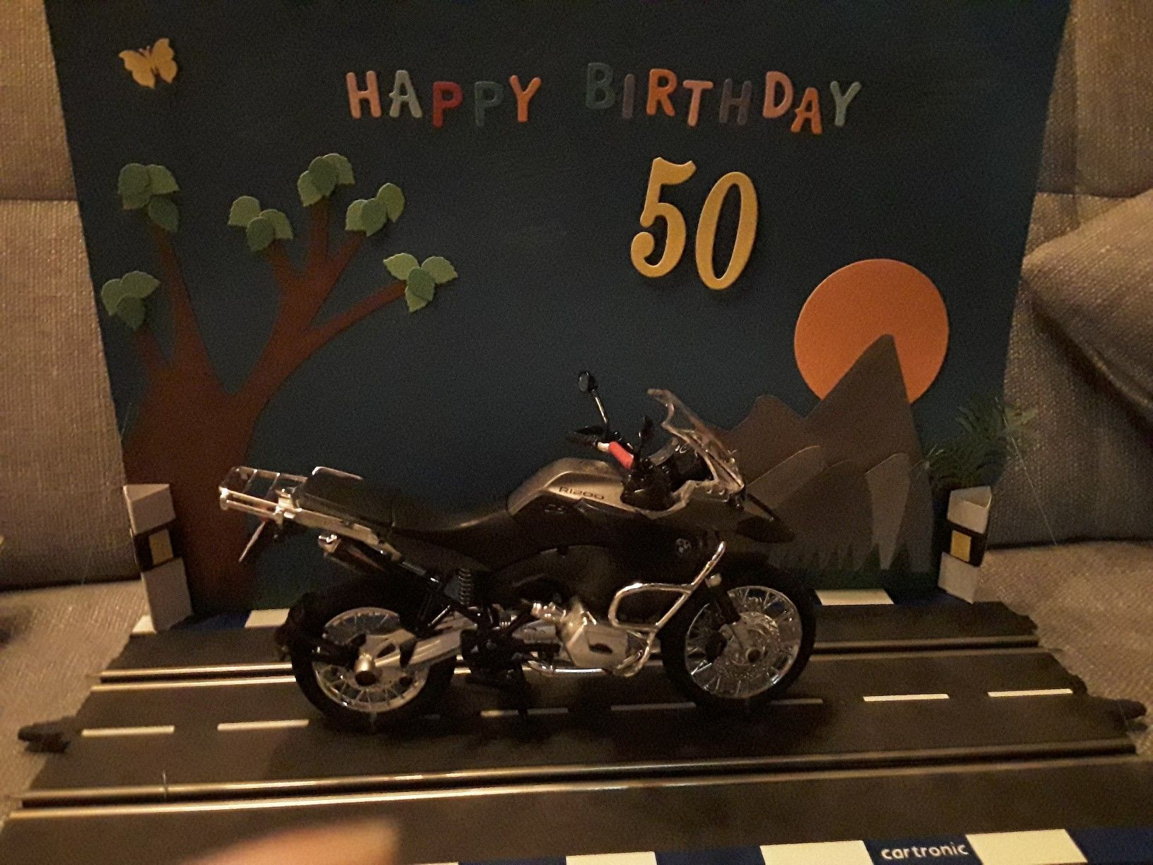 Motorrad Geschenke
 Geldgeschenke für einen motorradfahrer