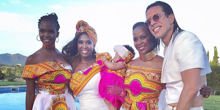 Motsi Mabuse Hochzeit
 Hochzeit mit Evgenij Voznyuk So farbenfroh heiratete