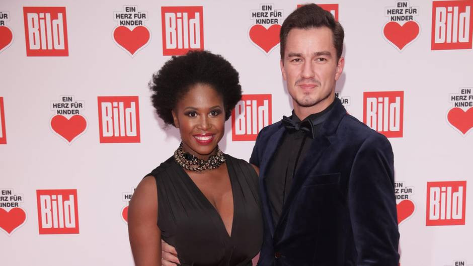 Motsi Mabuse Hochzeit
 Motsi Mabuse "Let s Dance" Jurorin hat heimlich