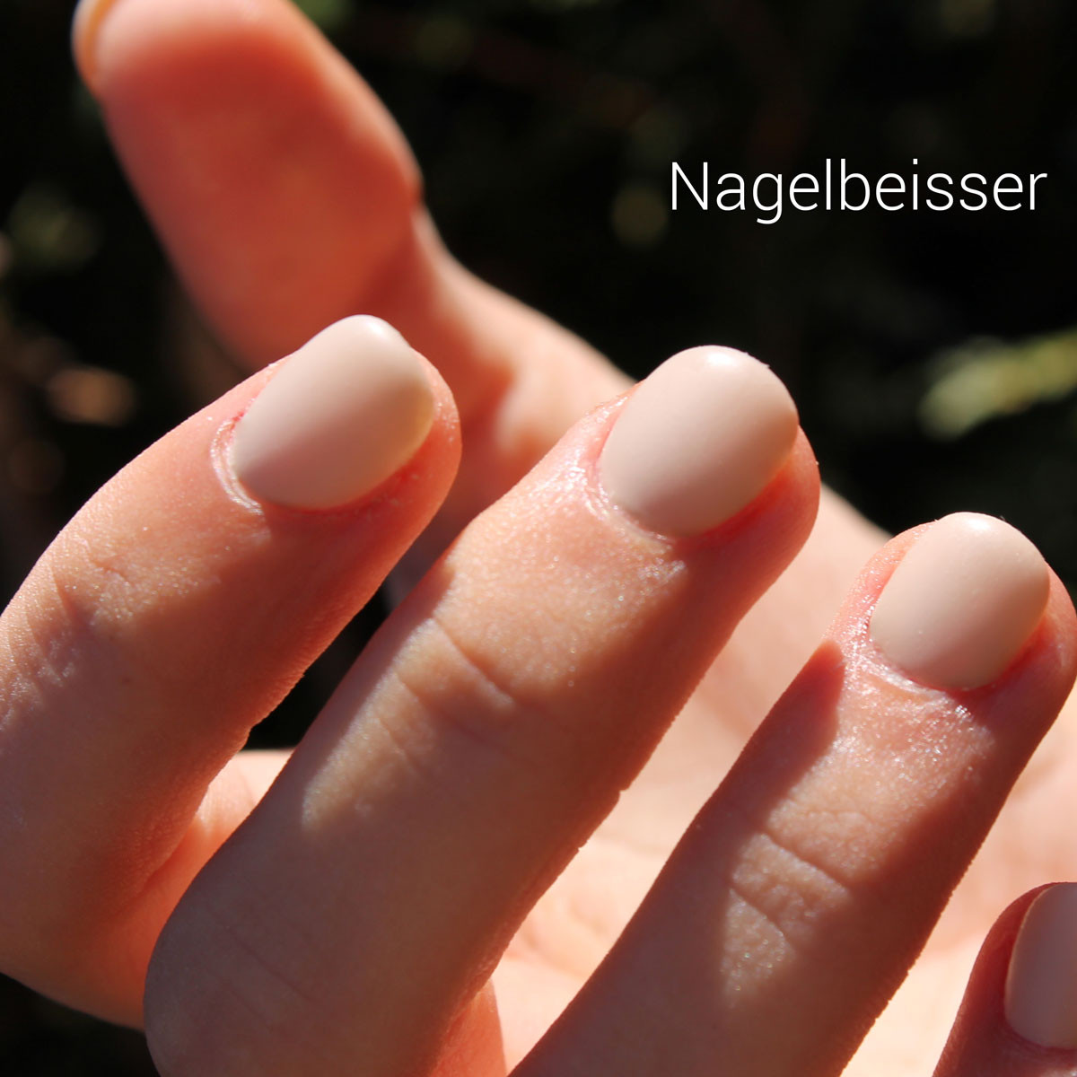 Nageldesign Ausbildung München
 Schulung für Problemnägel Nageldesign Ausbildung München