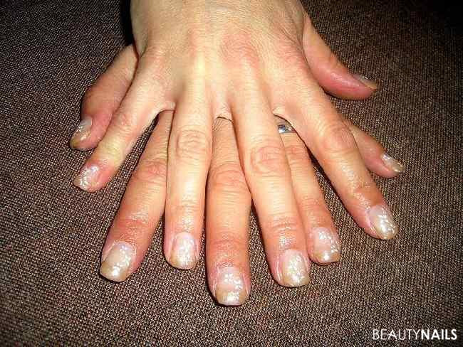 Nageldesign Beige
 dezent Nageldesign