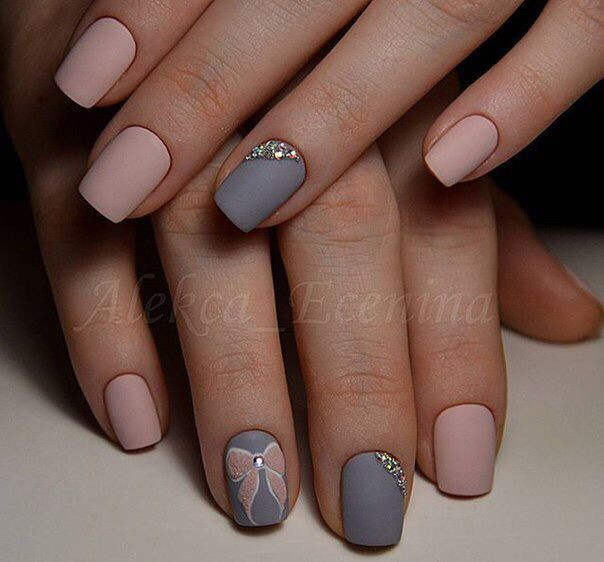 Nageldesign Beige
 Cute Matt beige grey Nageldesign