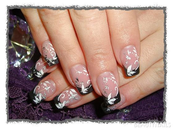 Nageldesign Bilder 2011
 Tagesabschluss Nageldesign