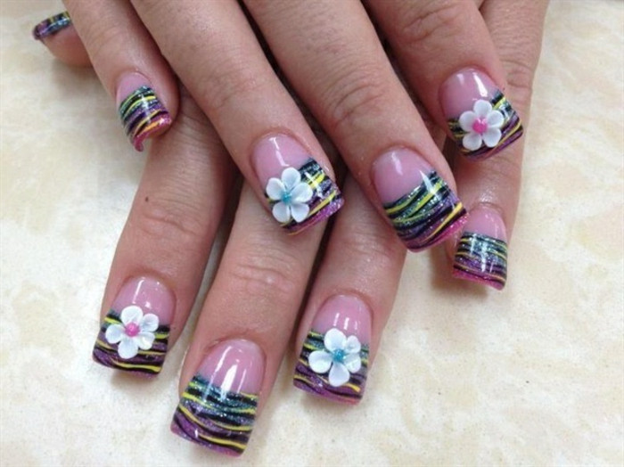 Nageldesign Blume
 35 super Ideen für Nageldesign mit Blumen Archzine