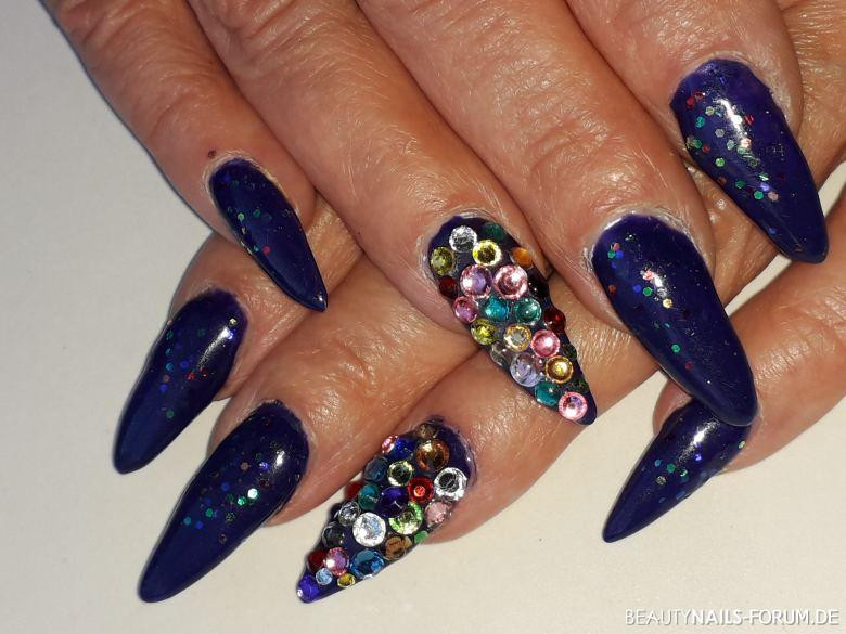 Nageldesign Fasching
 77 Nägel Bilder von Biene123 Beautynails Forum