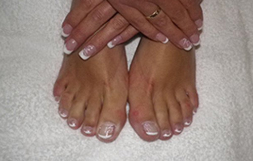 Nageldesign Füße
 Nageldesign — Glamour Nails