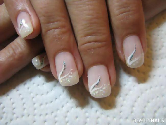 Nageldesign Galerie Hochzeitsnägel
 Glitzer Hochzeit