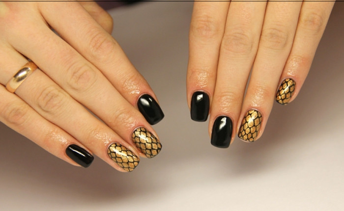 Nageldesign Gold Schwarz
 41 Bildideen für Nageldesign Schwarz Gold