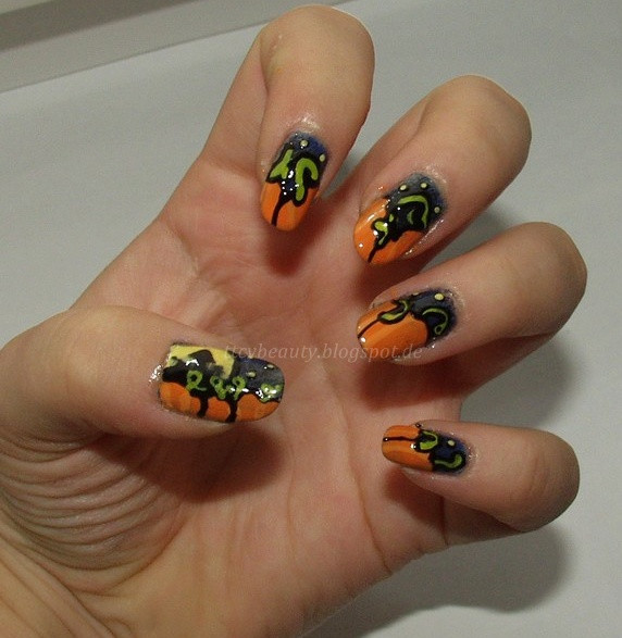 Nageldesign Halloween
 Nageldesign Halloween Bilder