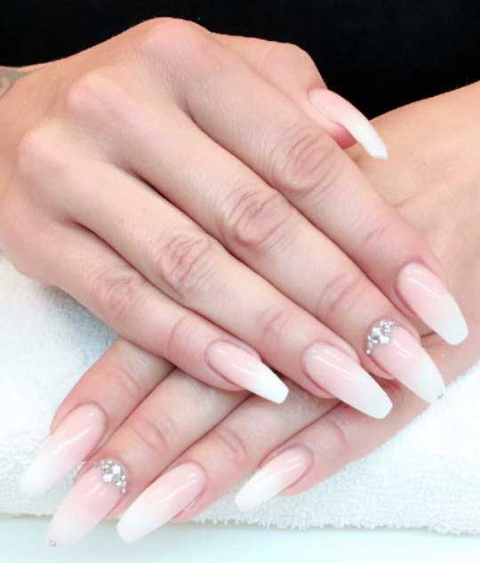 Nageldesign Hannover
 Maniküre in Hannover – professionell und preiswert