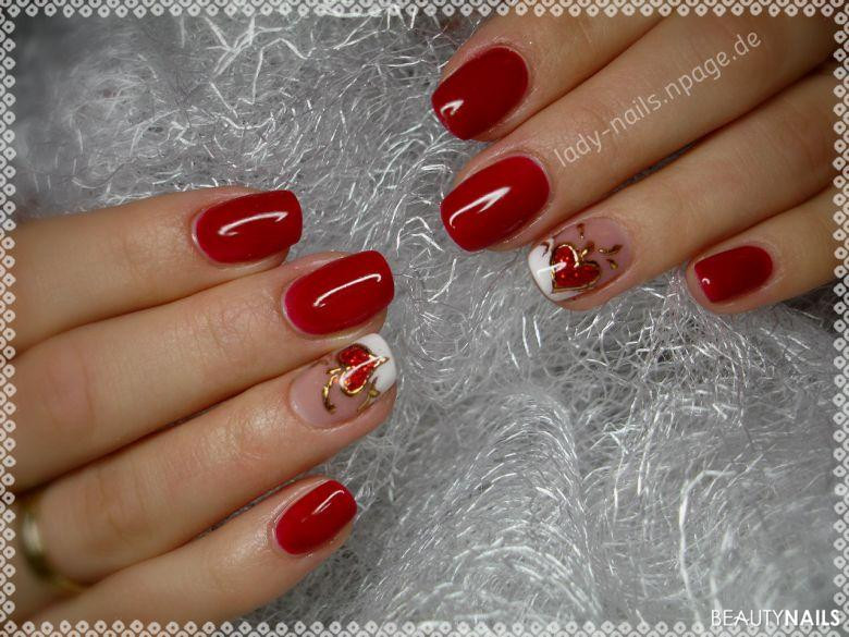 Nageldesign Herz
 Valentinstag Nageldesign