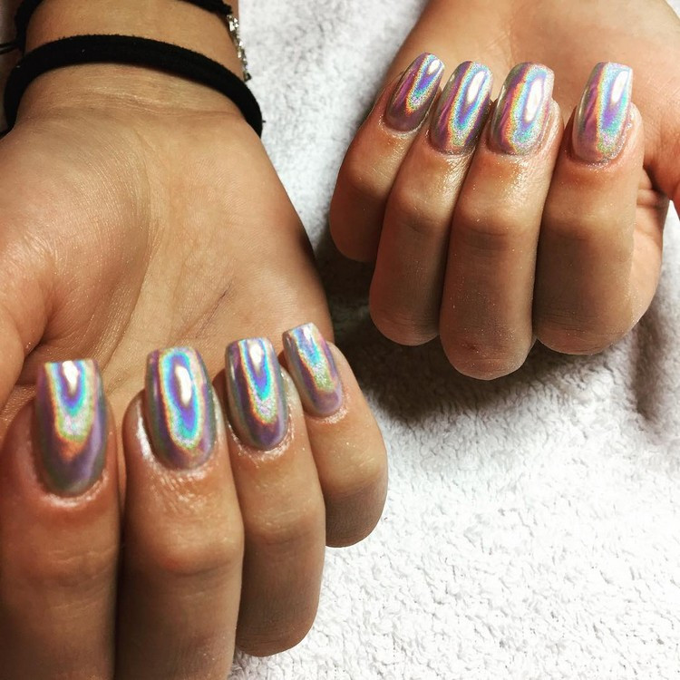 Nageldesign Hologramm
 29 Model Hologramm Nagel Pulver