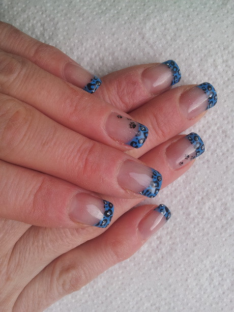 Nageldesign Leomuster
 Nageldesign mit stempel