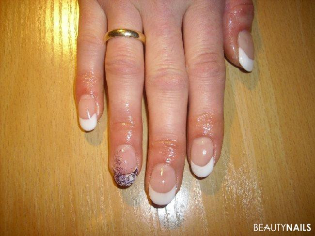 Nageldesign Schlicht Und Einfach
 Schlicht und einfach Gelnägel