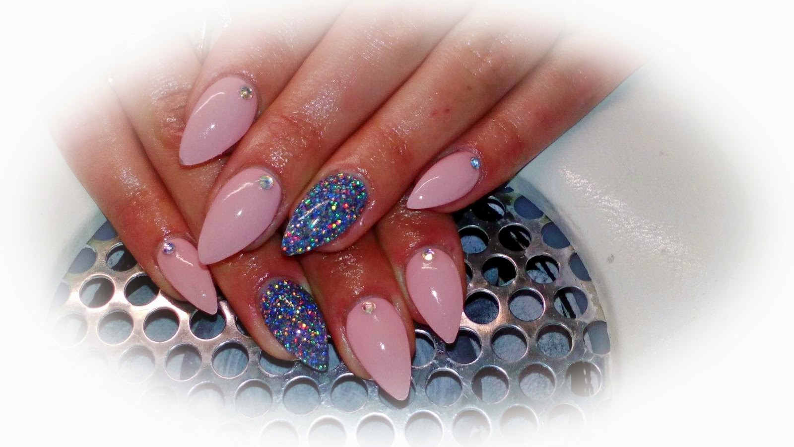 Nageldesign Schulung Hannover
 Bildergalerie Nageldesign Naillounge Nageldesign