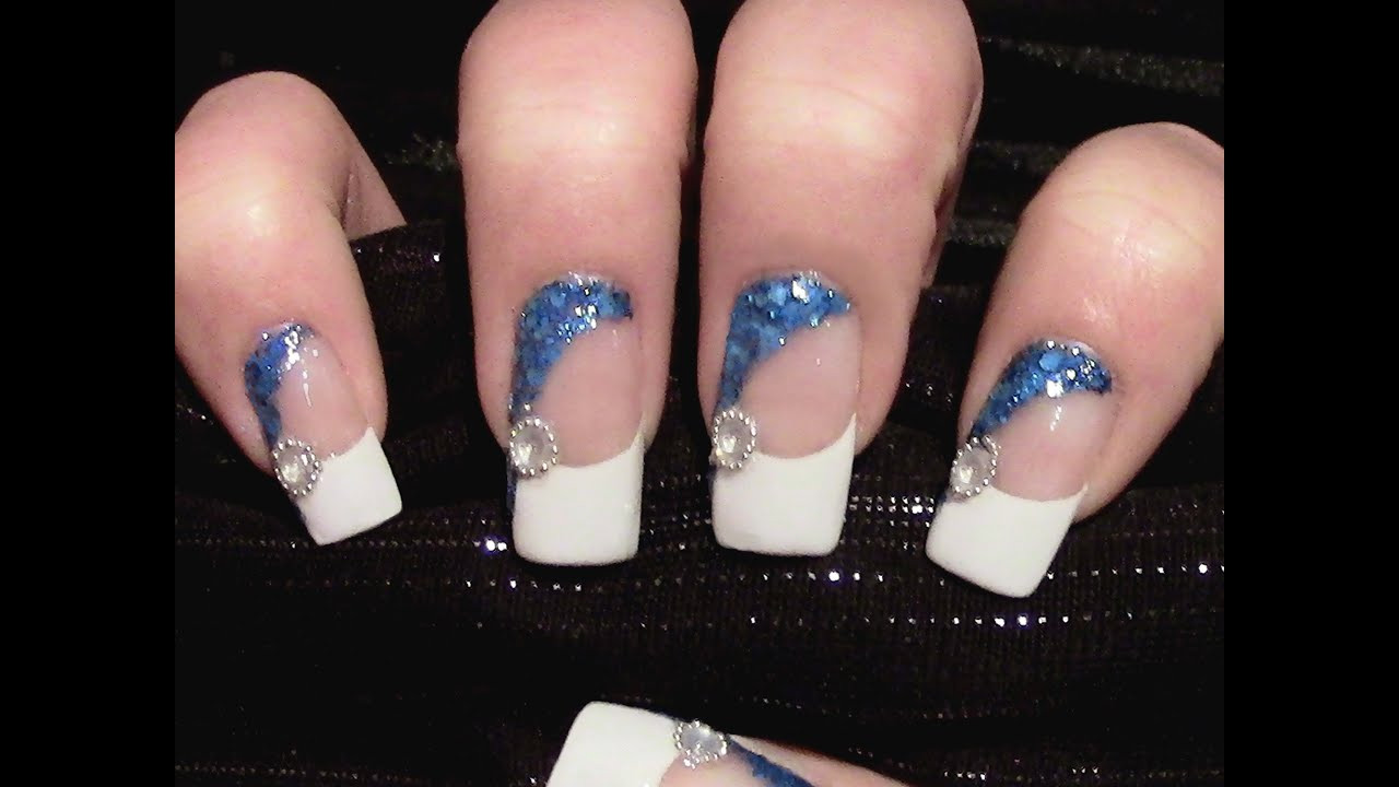 Nageldesign Selber Machen Videos
 Winterlich festliches Nageldesign zum selber machen