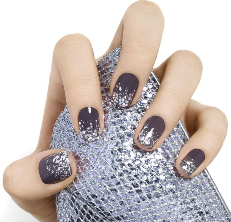 Nageldesign Sommer Glitzer
 Nageldesign Sommer