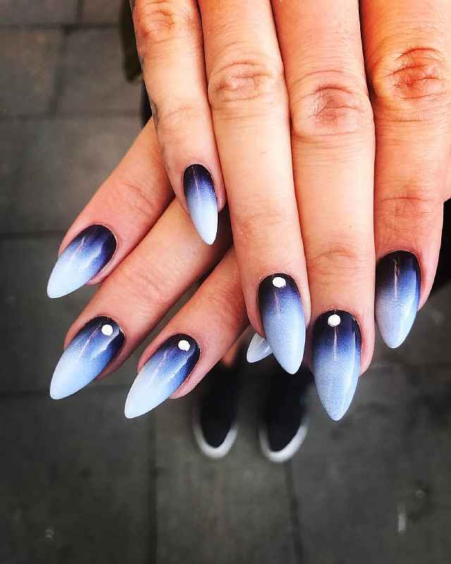 Nageldesign Trends Sommer 2019
 Design Nägel Ombre 50 Fotos — Mode trends Maniküre 2019