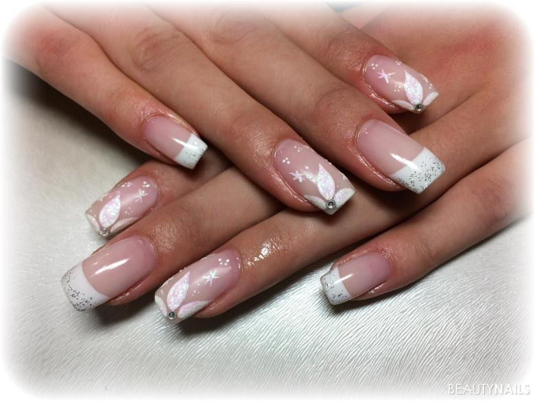 Nageldesign Winter Glitzer
 Nageldesign Galerie 2019 100 Nagelstudio Bilder & Nail