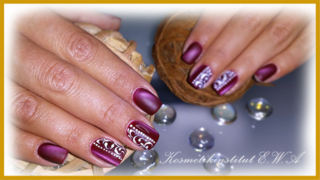 Nageldesign Wolfsburg
 Nailgalerie 2016 Kosmetikinstitut E W A