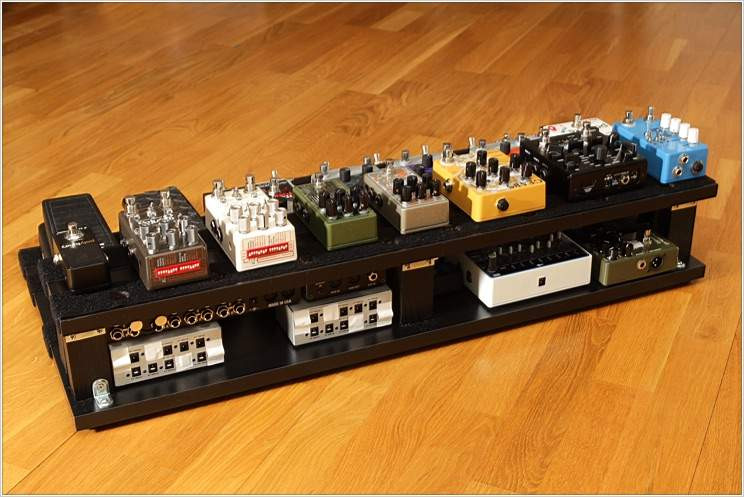 Pedalboard Diy
 New big DIY pedalboard [Update Nerdy diagrams