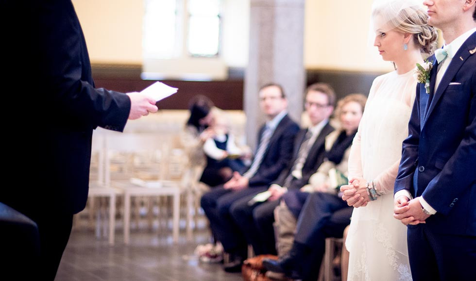 Persönliche Fürbitten Hochzeit
 10 emotionale Wege um bei der Hochzeit den Verstorbenen zu