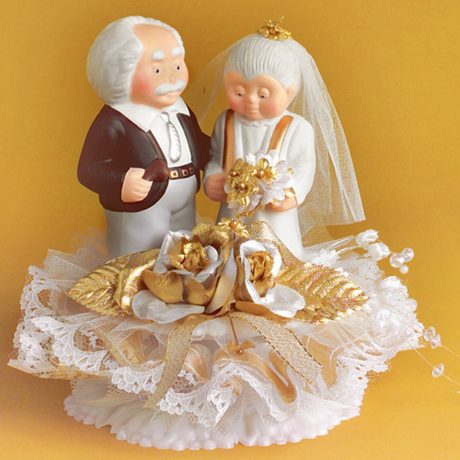 Porzellan Hochzeit
 Brautpaar zur goldenen Hochzeit Porzellan