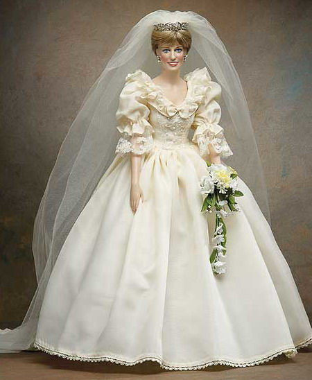 Prinzessin Diana Hochzeitskleid
 Diana Princess of Wales Memory