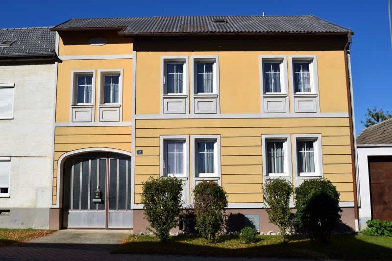 Pro Haus Immobilien
 Haus in Rattersdorf Großzügiges Haus in Rattersdorf