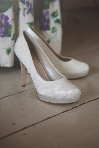 Rainbow Schuhe Hochzeit
 Ella Rainbow Brautschuhe in ivory 38 Amazon Schuhe