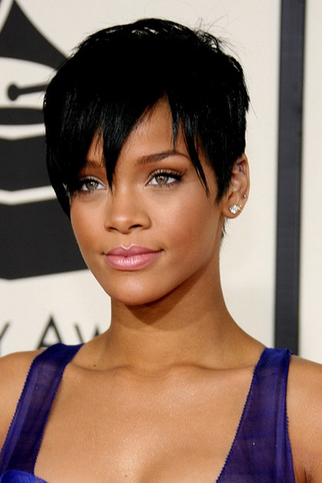 Rihanna Frisuren
 Rihanna frisuren