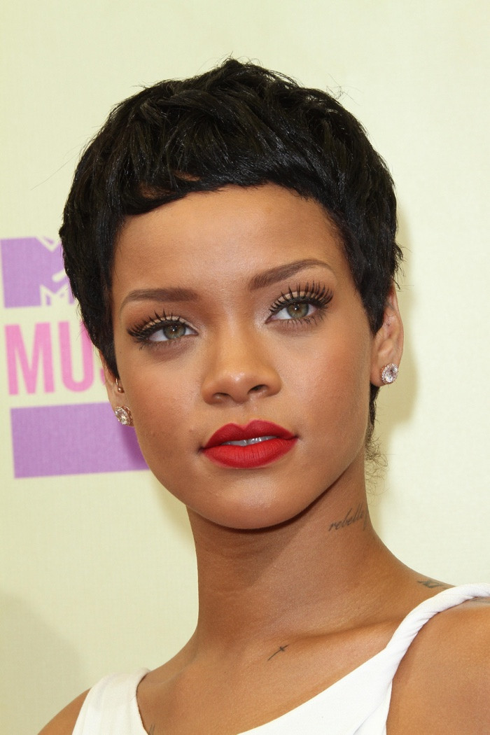 Rihanna Frisuren
 Rihanna Kurzhaarfrisuren Trend Frisuren Stil