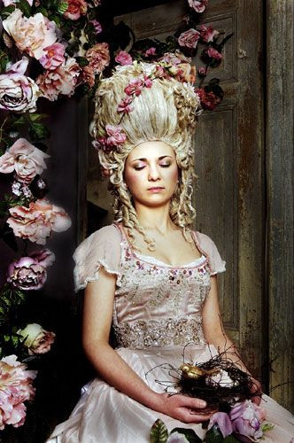 Rokoko Frisuren
 Pin von Cassandra Theis auf Marie Antoinette