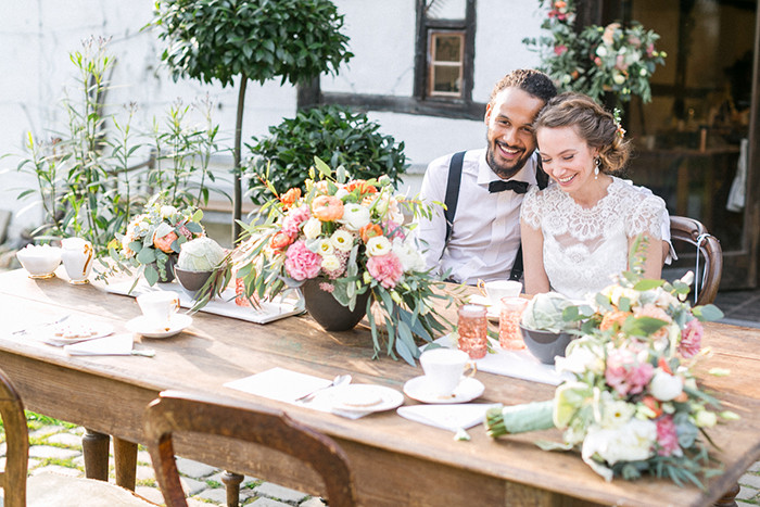 Rustikale Hochzeit
 Eine moderne Folklore Hochzeit