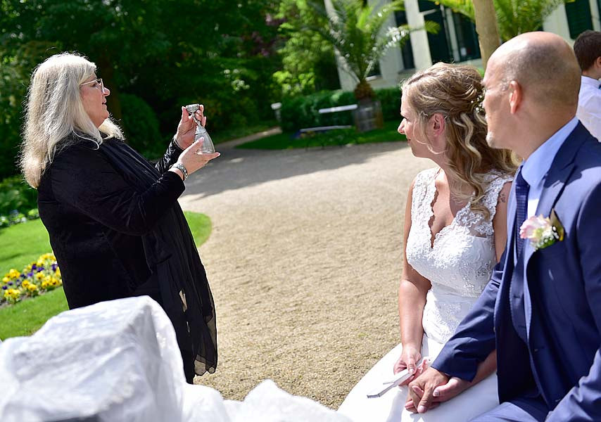 Schloss Britz Hochzeit
 freie trauung im schloss britz hochzeit 07