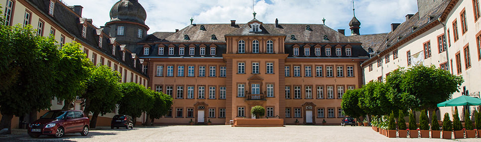 Schloßschänke Bad Berleburg
 HELIOS Rehazentrum Bad Berleburg Ι Naturpara s in