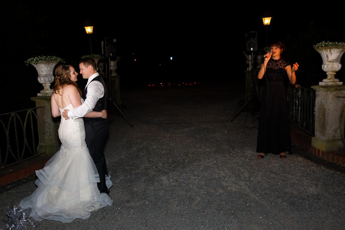 Schöne Hochzeit
 Schöne Musikideen zur Hochzeit Hochzeit im Schloss Ovelgönne