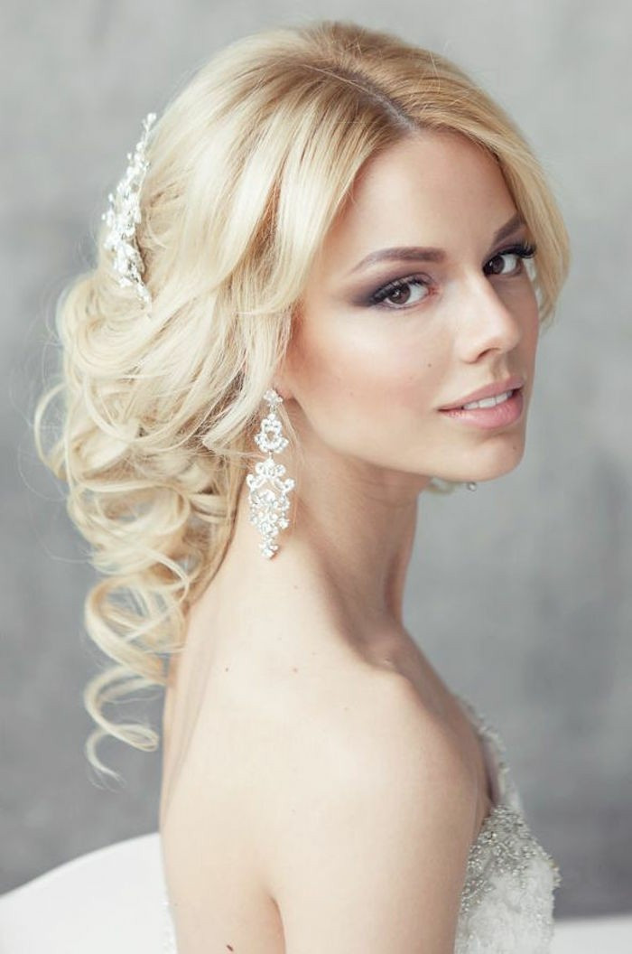 Schöne Locken Frisuren
 80 schöne Frisuren für Hochzeit perfekte