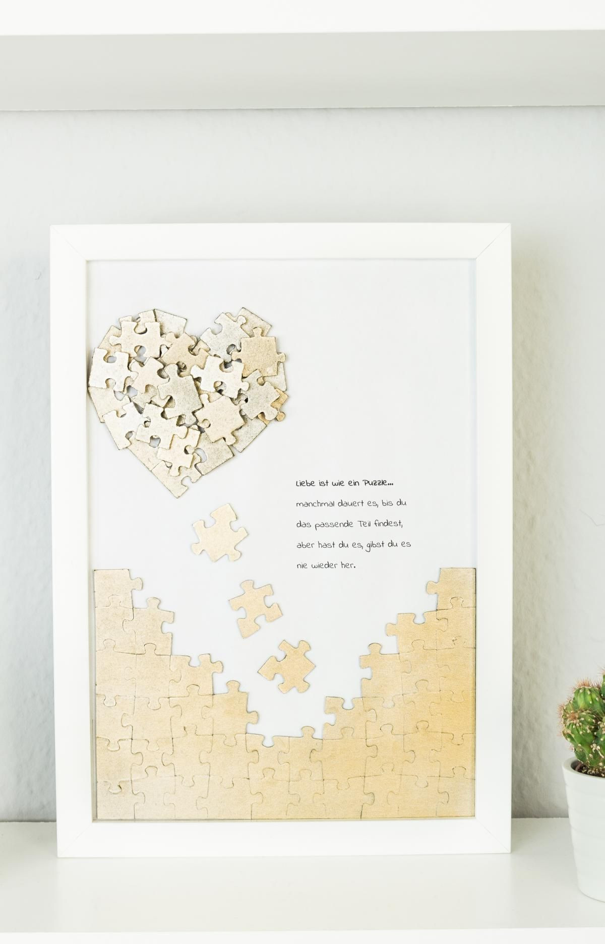 Schöne Valentinstag Geschenke
 Puzzle Herz Wandbild basteln schöne DIY Geschenkidee