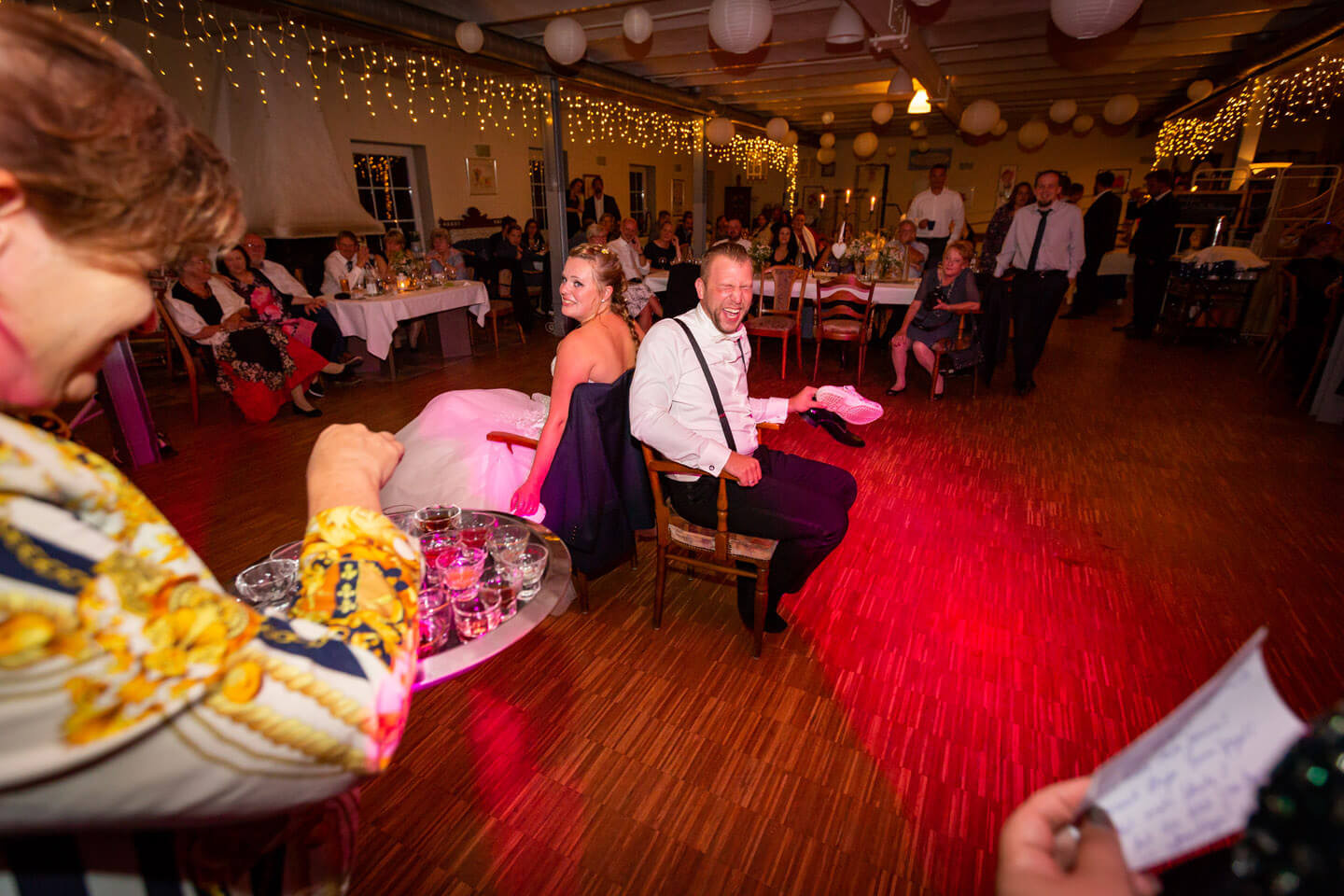 Schuhspiel Hochzeit
 Nadine & Benny Hochzeitsparty im Hof Ansgarius · Florian