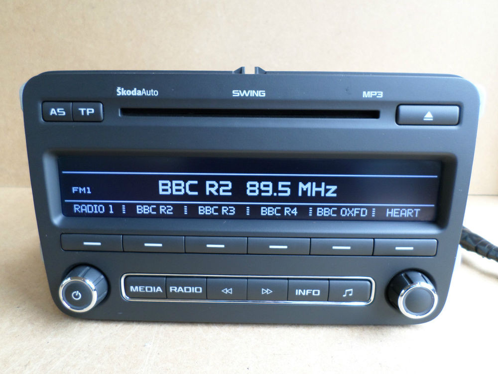 Skoda Swing
 Skoda Octavia Rapid Yeti Fabia SWING Radio Stereo CD MP3