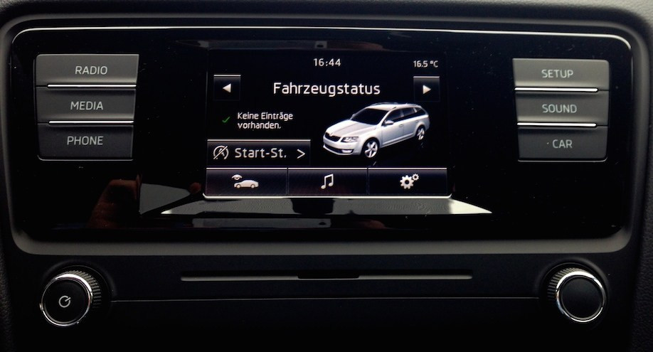 Skoda Swing
 Das neue Infotainmentsystem Swing im Octavia III