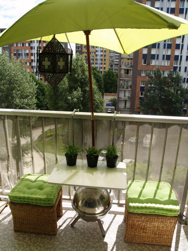 Sonnenschirm Terrasse
 Sonnenschirm für Balkon und Terrasse flexible Lösungen