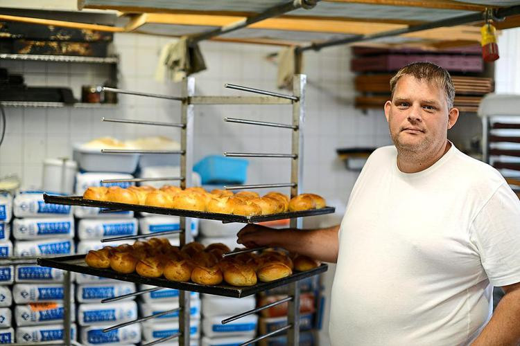 Spartiaten Was Ist Euer Handwerk
 Ein echter Bäcker Wo Backen noch Handwerk ist