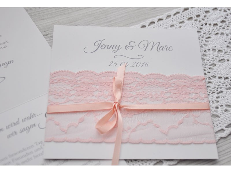 Sprüche Einladungskarte Hochzeit
 Einladungskarte Hochzeit mit rosa Stoffspitze