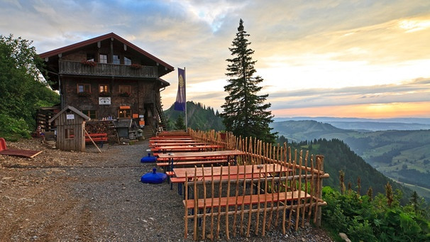 Staufner Haus
 Das Staufner Haus am Hochgrat Wolkenzauber über der